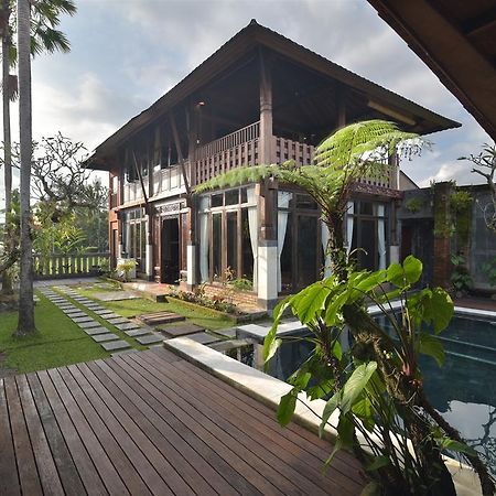 אובוד Wooden Villa By Prasi מראה חיצוני תמונה